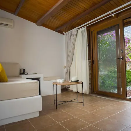 Kemer, Florya 말마리스