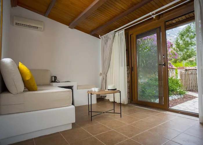 Kemer, Florya Marmaris